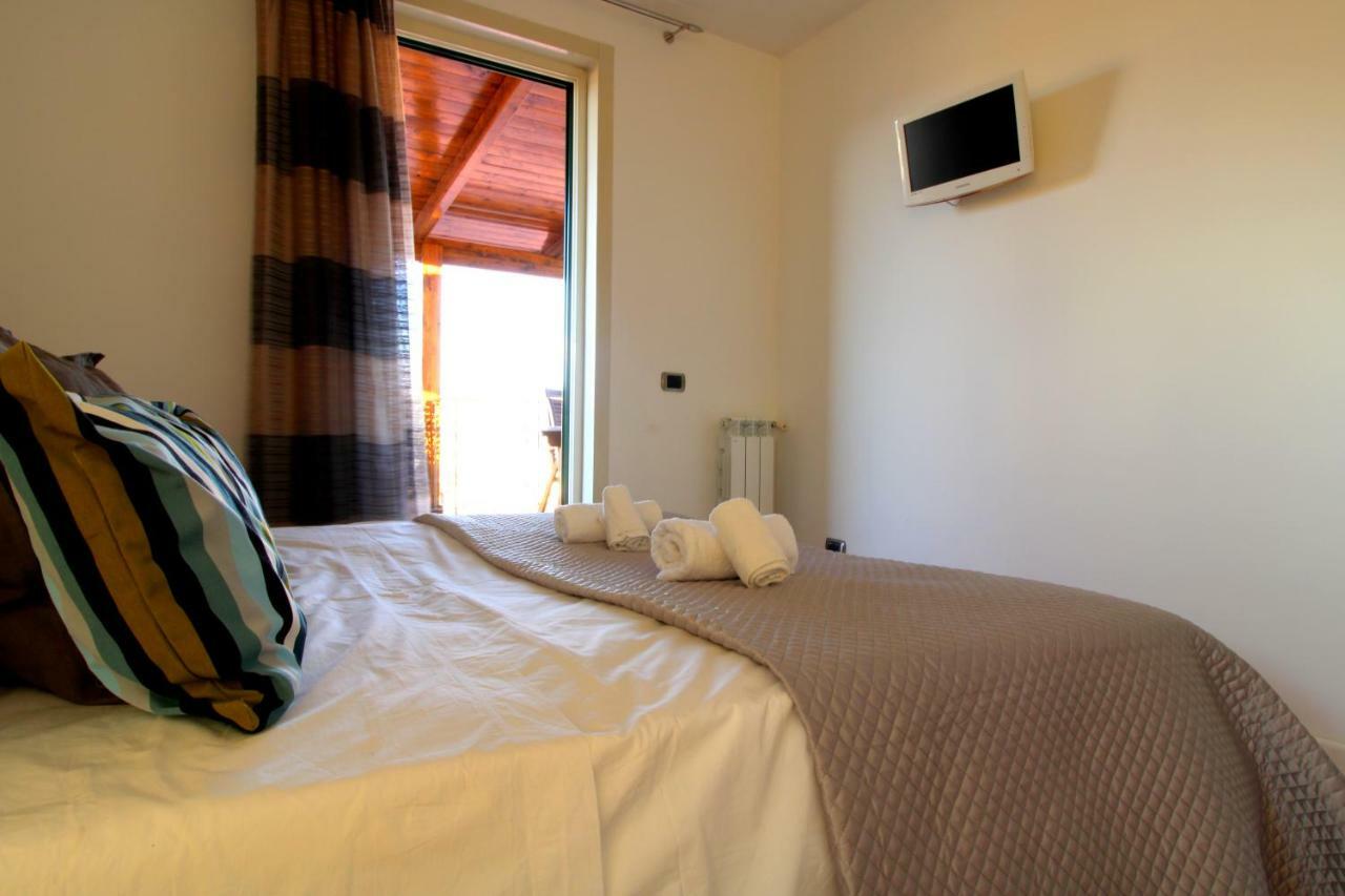 Suite Delicia Apartment - Appartamento Con Terrazza Nápoles Exterior foto
